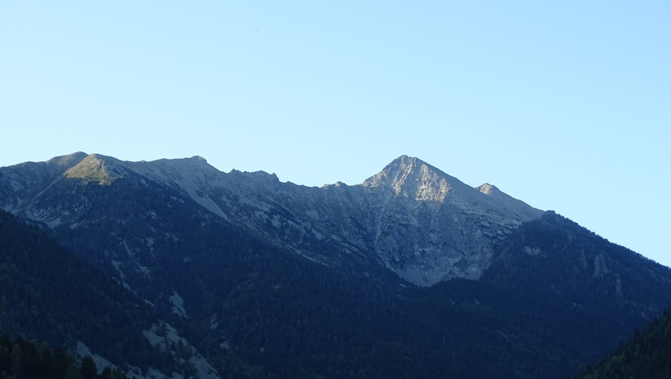 vue sur le pic de monellet